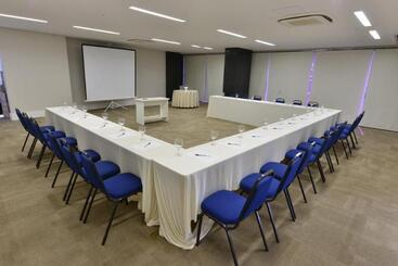 San Marino Suites Hotel By Nobile