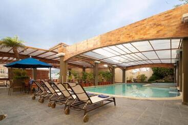 Sonesta Hotel Loja