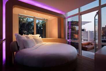 Yotel New York Times Square