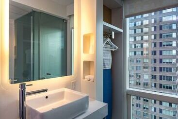 Yotel New York Times Square