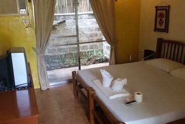 فندق Fat Jimmy's Resort Boracay