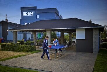 هتل Pension Eden