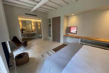 هتل Luz Culinary Wine Lodge