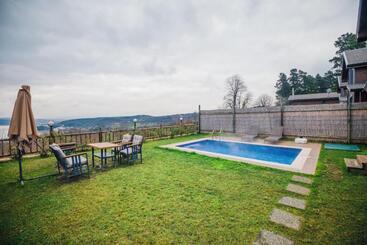 هتل Woodlodge Country Sapanca
