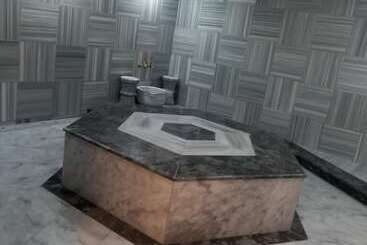 Golden Hi̇ll Hotel Downtown