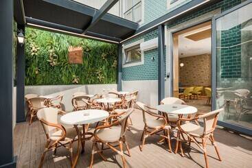 Legends  House By Sweet Porto