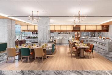 هتل Crowne Plaza Changsha Development Zone By Ihg