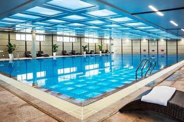 هتل Crowne Plaza Changsha Development Zone By Ihg