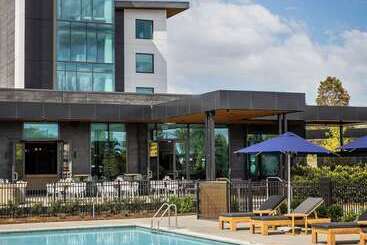 Doubletree By Hilton Auckland Karaka - Papakura