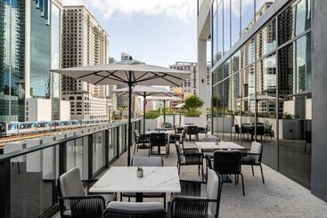هتل Element Miami Brickell