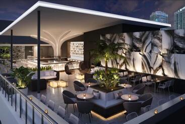 هتل Element Miami Brickell