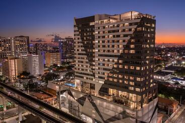 هتل Element Miami Brickell