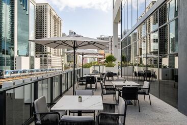 هتل Element Miami Brickell