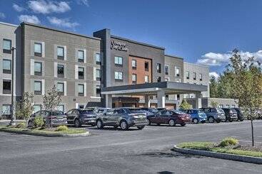 هتل Hampton Inn & Suites Keene