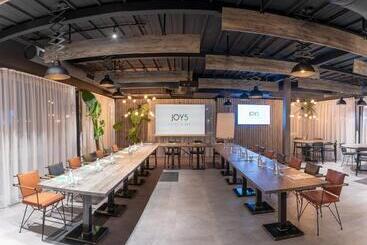 Joy 5 Hotel & Spa