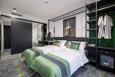 Joy 5 Hotel & Spa