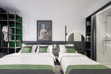 Joy 5 Hotel & Spa