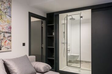 Joy 5 Hotel & Spa