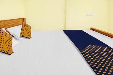 酒店 O V.n Boarding And Lodging