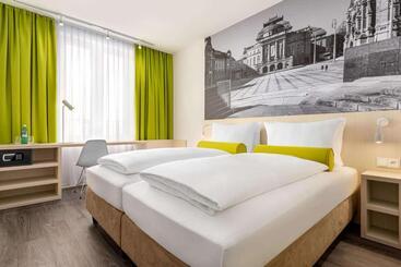 هتل Super 8 By Wyndham Chemnitz