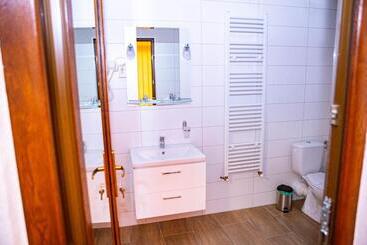 هتل Vila Swe Sar