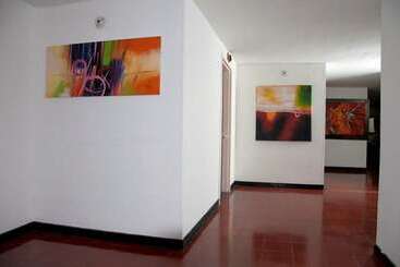 هتل Hosteria Los Dujos