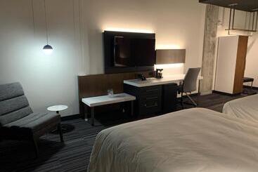 Grand Hotel Times Blainville Mirabel