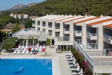 Apartamentos Centremar