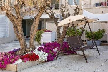 Apartamentos Centremar
