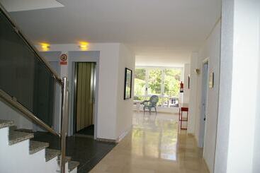 Apartamentos Centremar