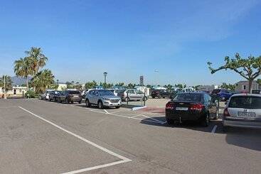 Camping Y Bungalows Monmar