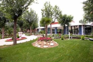 Complejo La Ciguena