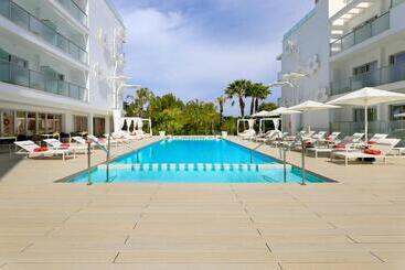 Five Flowers Hotel Formentera, Meliá Collection - Es Pujols