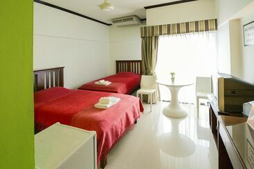 هتل A2 House