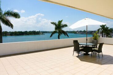 هتل Best Western Riviera Tuxpan