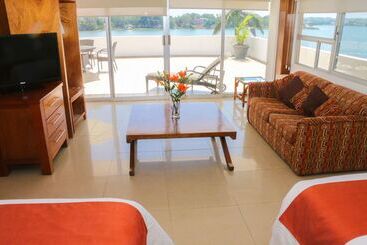 هتل Best Western Riviera Tuxpan