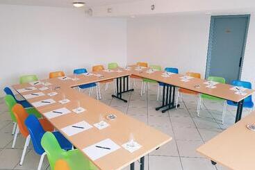 Brit Hotel Essentiel Tours Nord