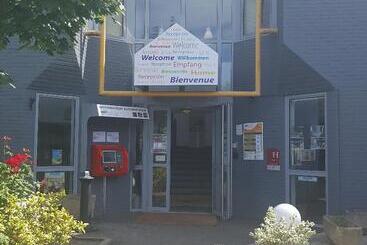 Brit Hotel Essentiel Tours Nord