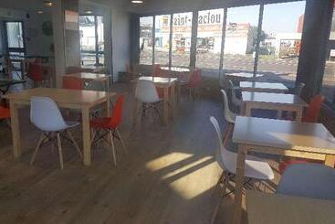 Brit Hotel Essentiel Tours Nord