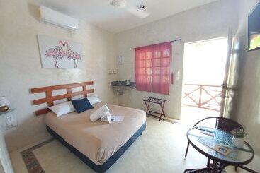 هتل Casa Chujuk By Spirit Group