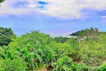 هتل Chaweng Bay View Resort