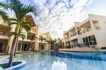 هتل Coral Maya Stay Suites