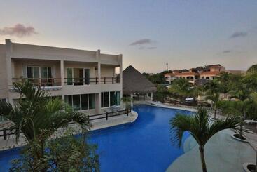 هتل Coral Maya Stay Suites