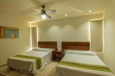 هتل Coral Maya Stay Suites