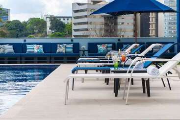 בית מלון כפרי Golden Tulip Porto Vitoria