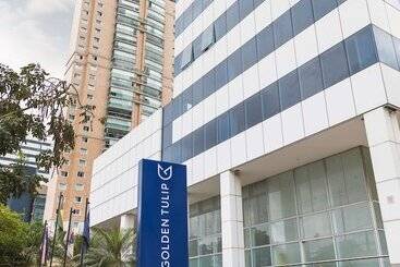 בית מלון כפרי Golden Tulip Porto Vitoria