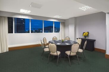 בית מלון כפרי Golden Tulip Porto Vitoria