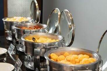 בית מלון כפרי Golden Tulip Porto Vitoria