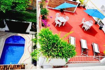 ホテル Hacienda De Vallarta Centro