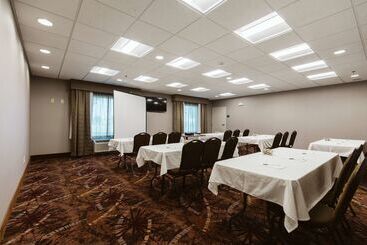 酒店 Hampton Inn Bismarck